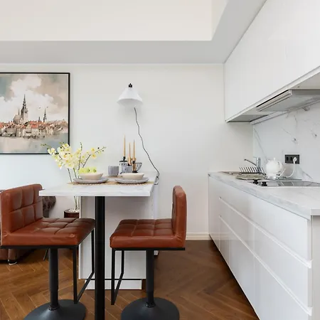 Revalia Lastekodu-odra Bus Station Airport