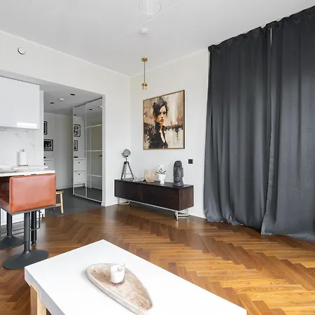 Revalia Lastekodu-odra Bus Station Airport Διαμέρισμα