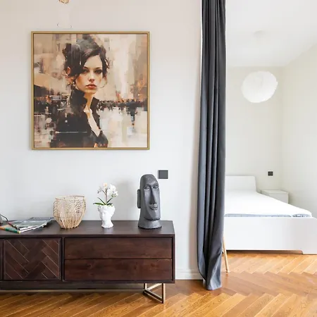 Revalia Lastekodu-odra Bus Station Airport Διαμέρισμα