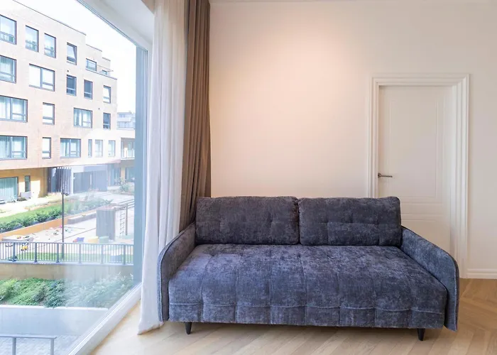 Revalia Lastekodu-odra Bus Station Airport タリン