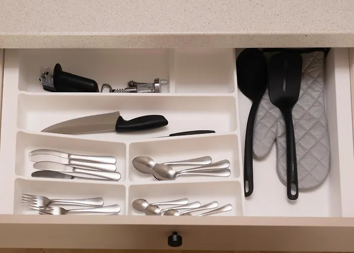 公寓 Revalia Lastekodu-odra Bus Station Airport 塔林