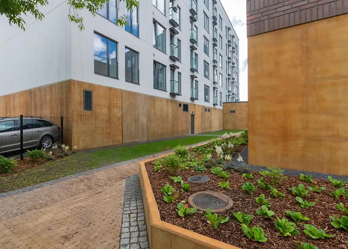 Revalia Lastekodu-odra Bus Station Airport 塔林