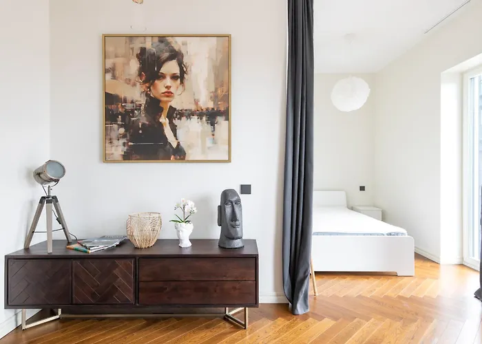 Revalia Lastekodu-odra Bus Station Airport 公寓