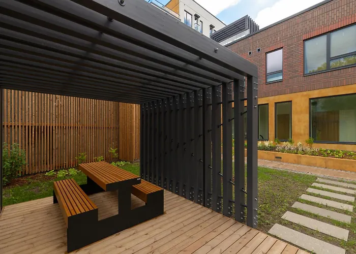 Revalia Lastekodu-odra Bus Station Airport アパート