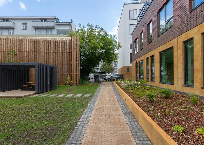 Revalia Lastekodu-odra Bus Station Airport 塔林