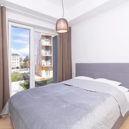 Apartamento Revalia Lastekodu-odra Bus Station Airport *