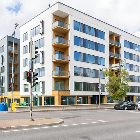 Apartamento Revalia Lastekodu-odra Bus Station Airport Talin